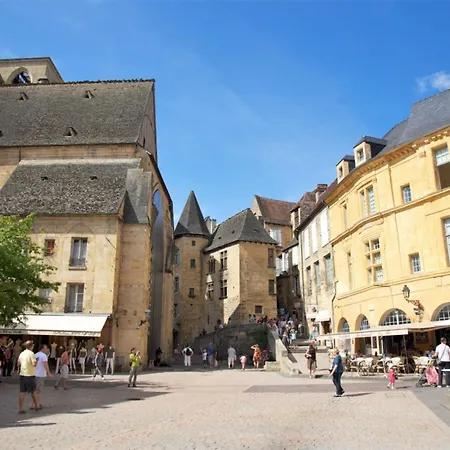 La Colinoise Hébergement de vacances *